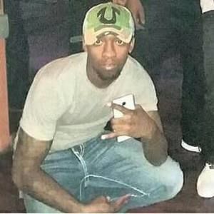 Meet your Posher, Derek